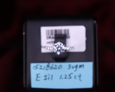 E SI1 1.25CT