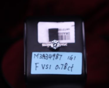 F VS1 0.78CT
