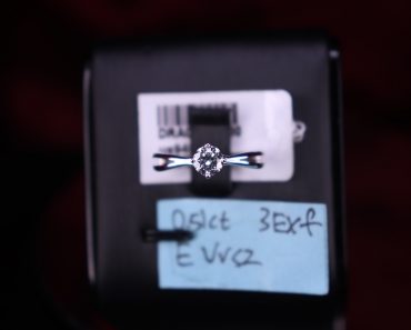 E VVS2 3XF 0.51